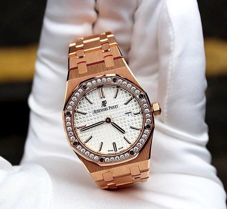 audemars-piguet-royal-oak-gold-tone