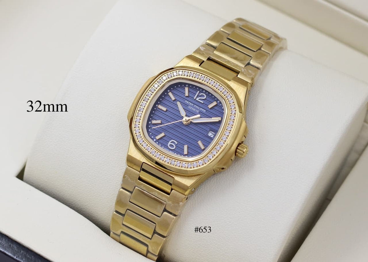 Patek Philippe Nautilus ? Gold-Tone & Blue