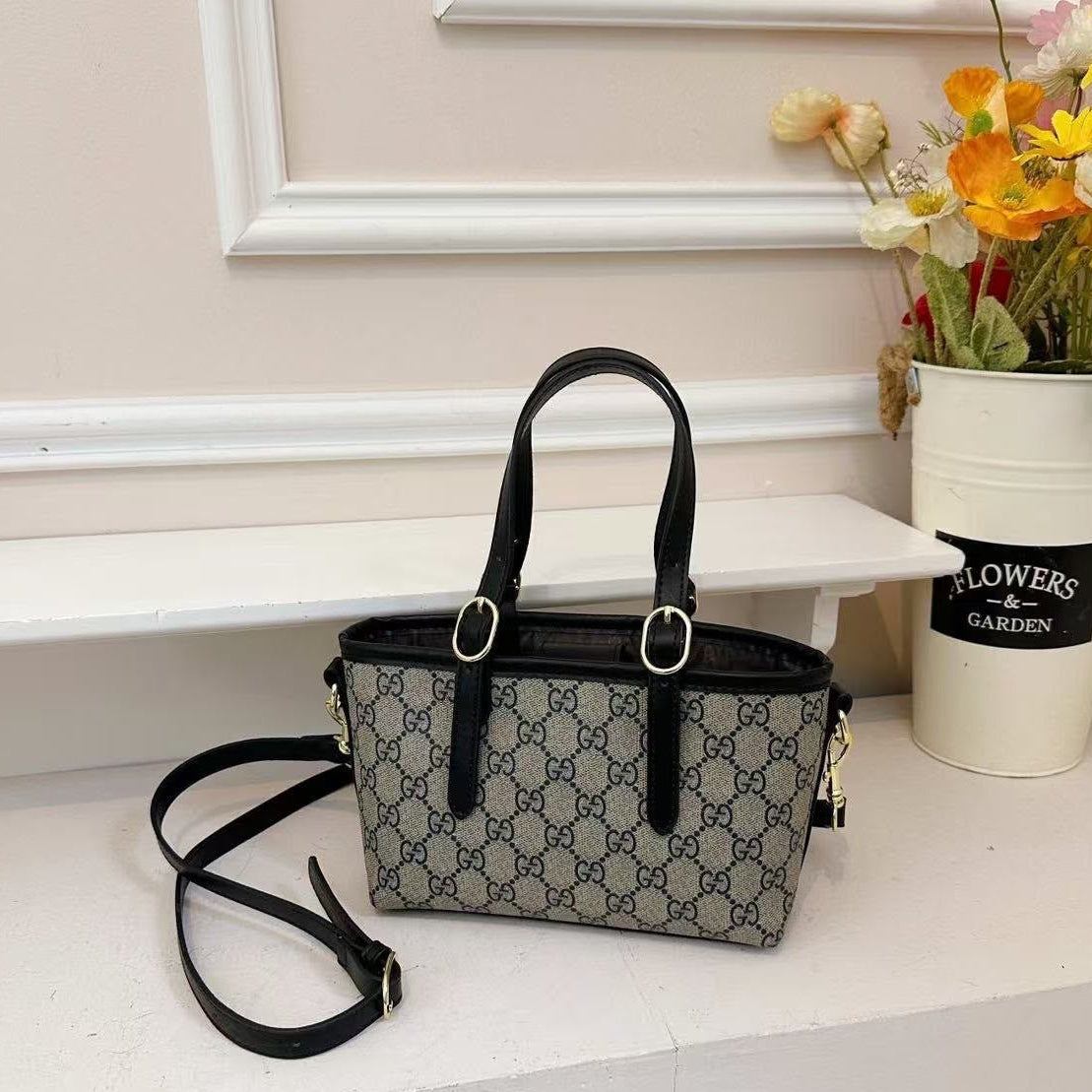 Gucci GG Emblem Tote Bag – Nude & Black