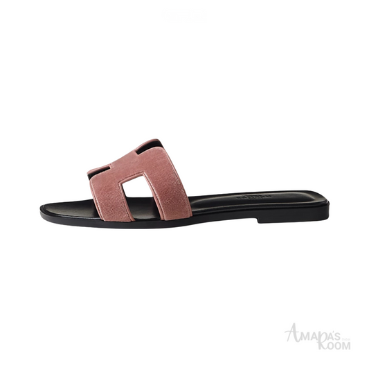 Hermès Oran Leather Slides – Nude Beige