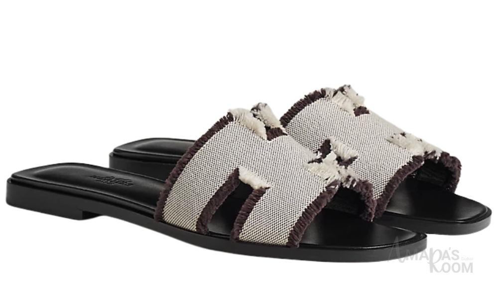 Hermès Oran Leather Slides – Deep Plum