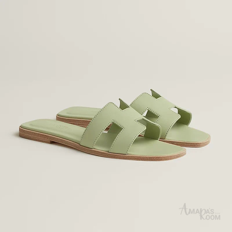 Hermès Oran Leather Slides – Sea Green