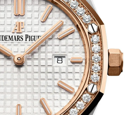 Audemars Piguet Royal Oak ? Silver & Gold-Tone