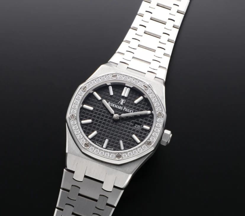 Audemars Piguet Royal Oak ? Black & Silver