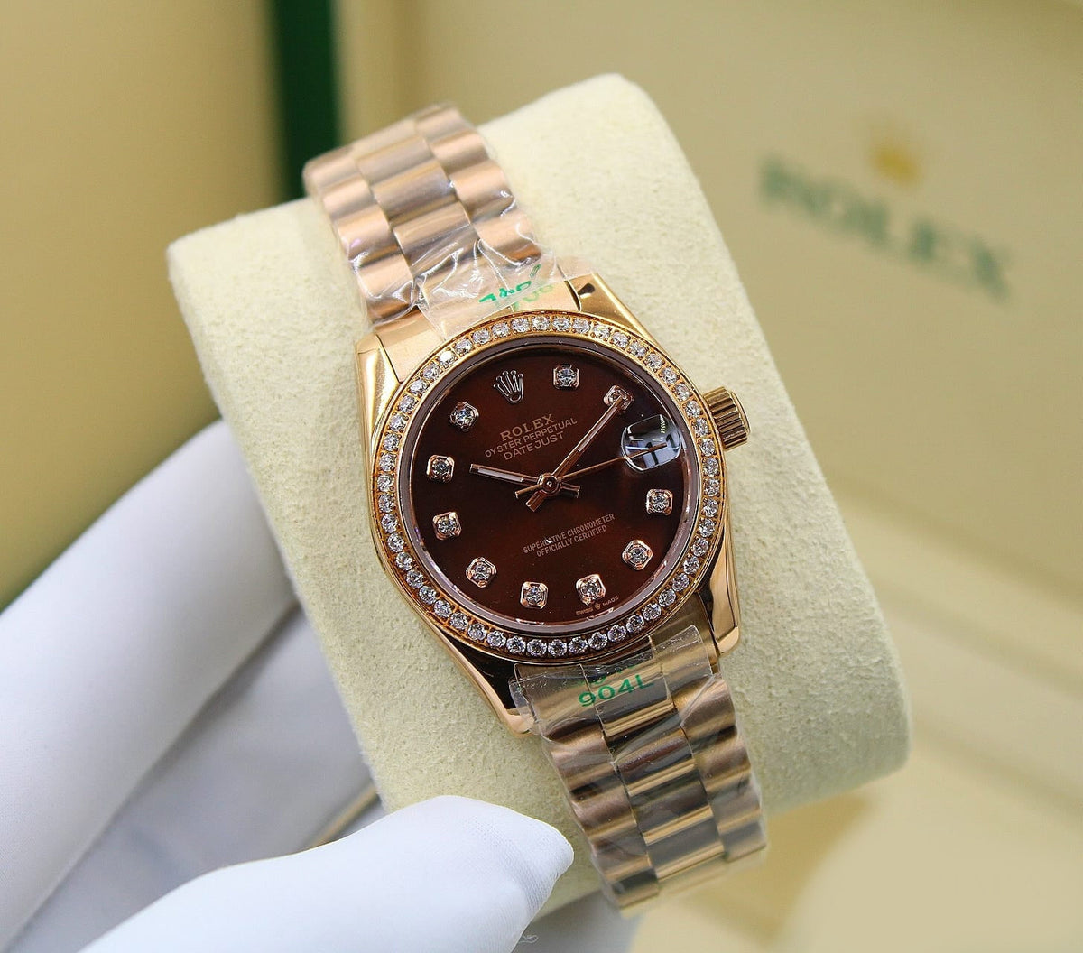 Rolex Lady-Datejust ? Everose Tone & Diamond Detail
