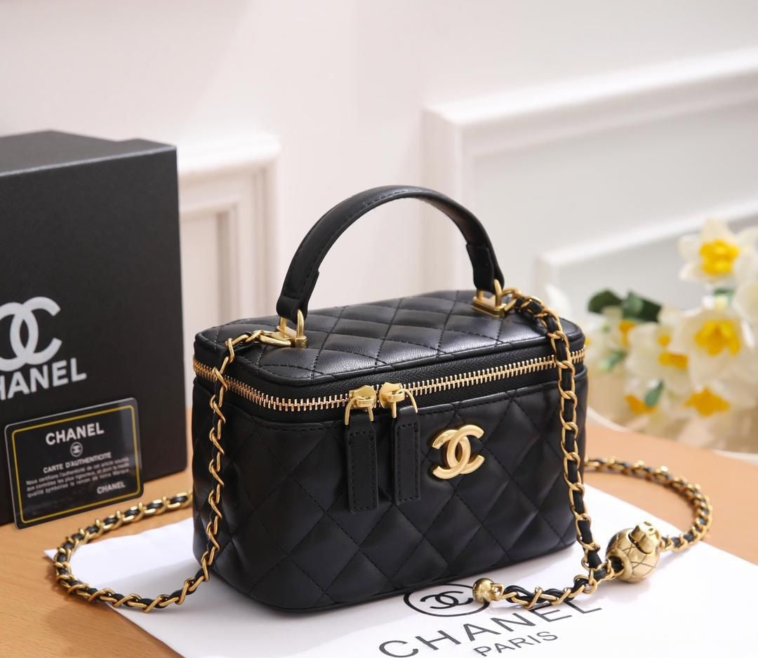 Chanel Small Vanity Case Chain Black